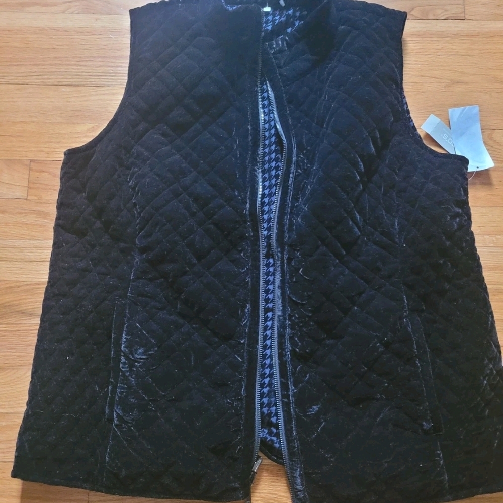 Chico's Black Quilted Vest XL Reversible Pockets